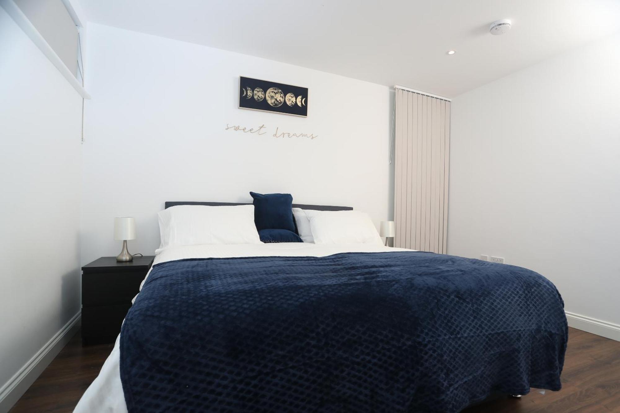 Luxury Apartments In Central Watford วัตฟอร์ด ภายนอก รูปภาพ